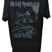 Polera Iron Maiden (Run to the Hills)